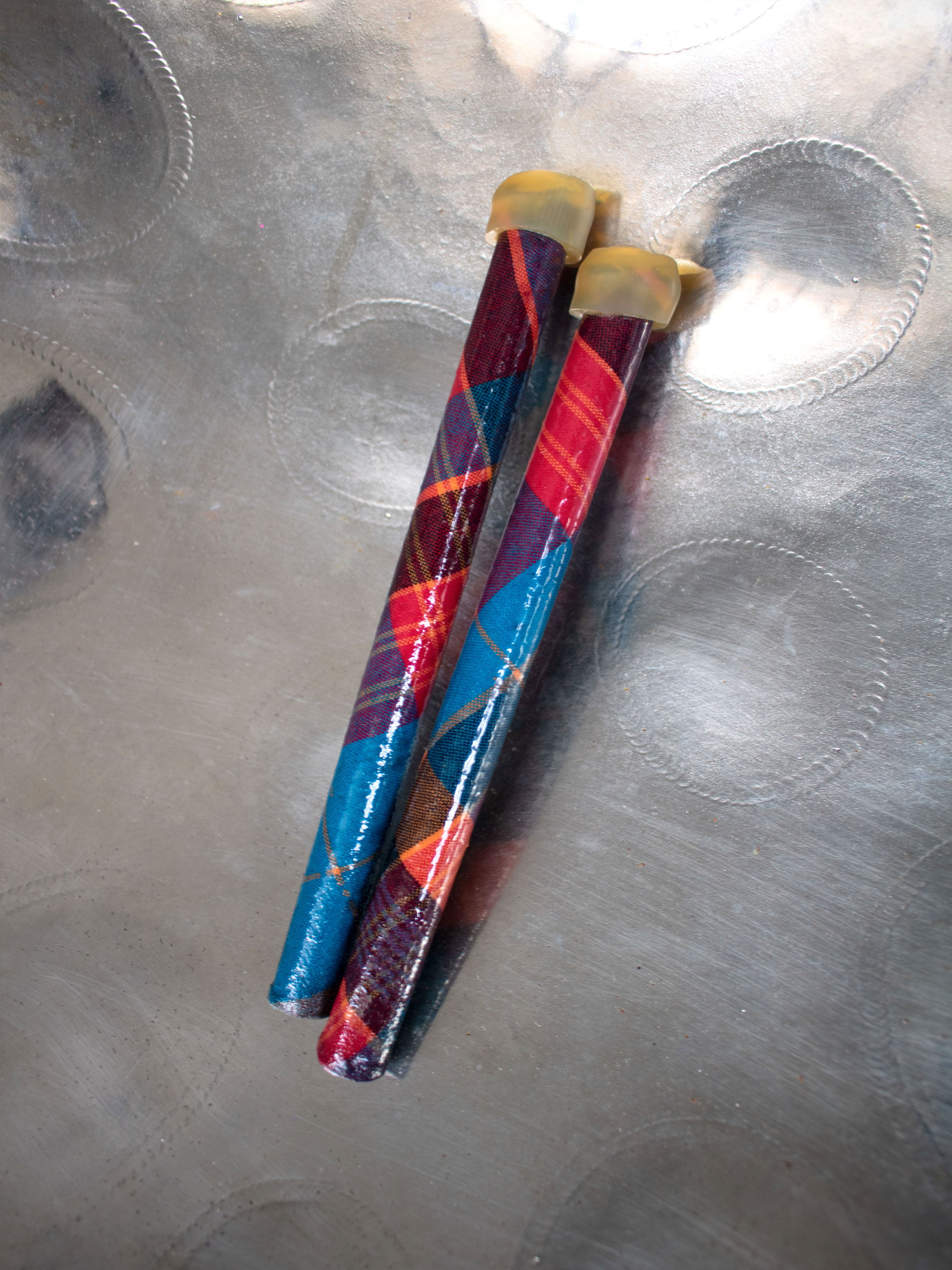 MADRAS STEEL PAN/DRUM STICKS (BLUE-CORAL/MULTI)