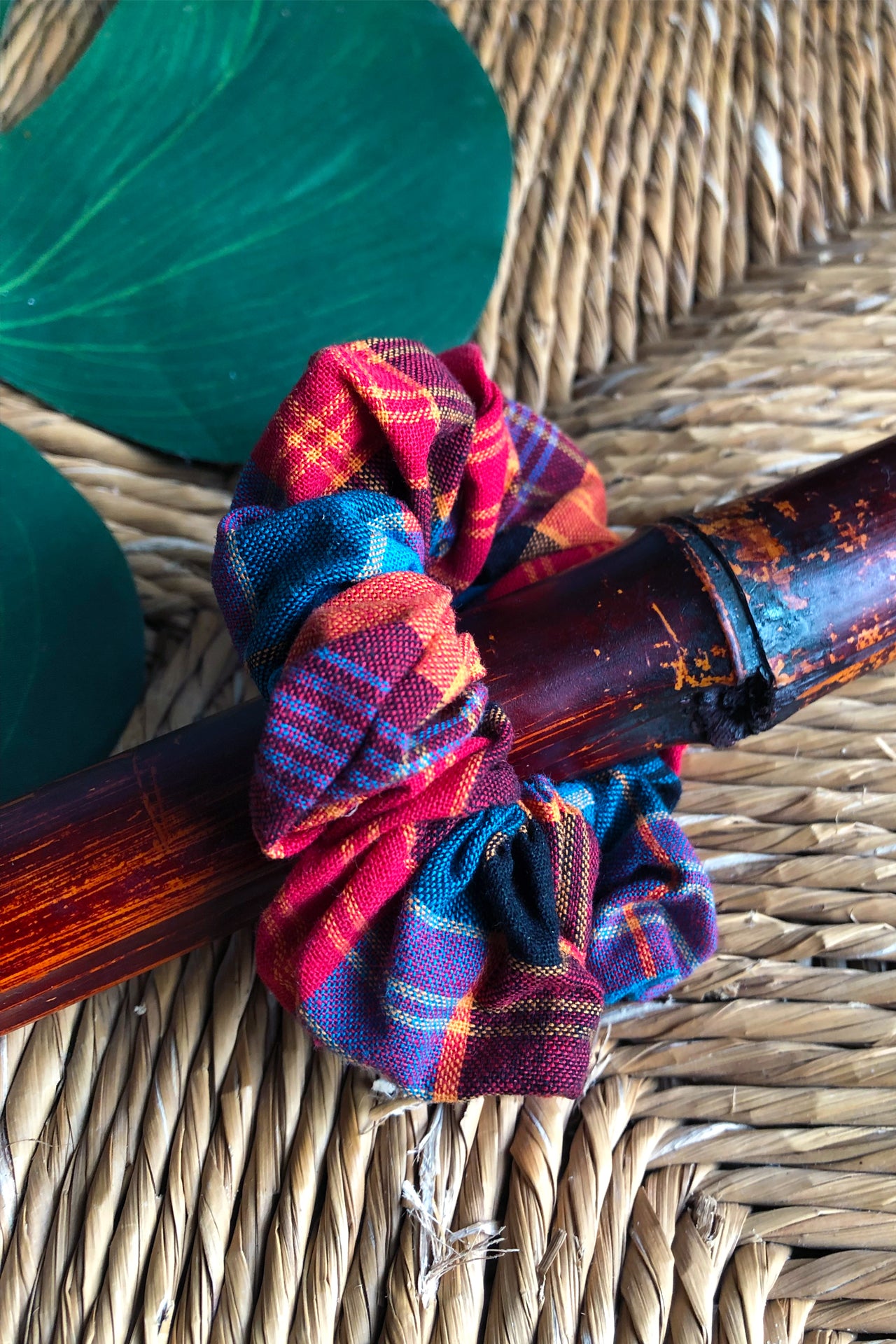 Thee Madras Scrunchie (Blue/Coral-Multi)