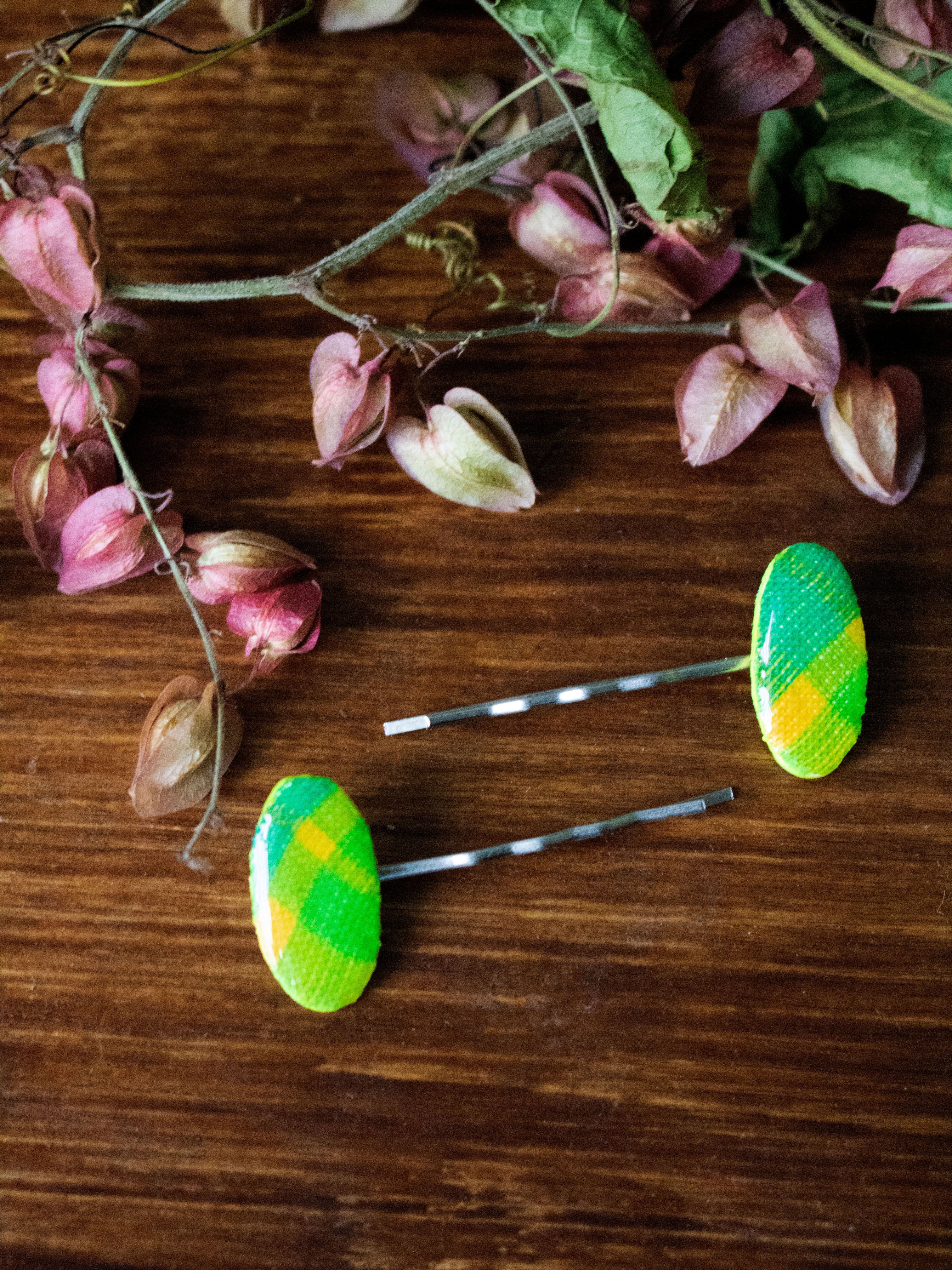 Madras Oval Hair Pin Set (Lime-Multi)